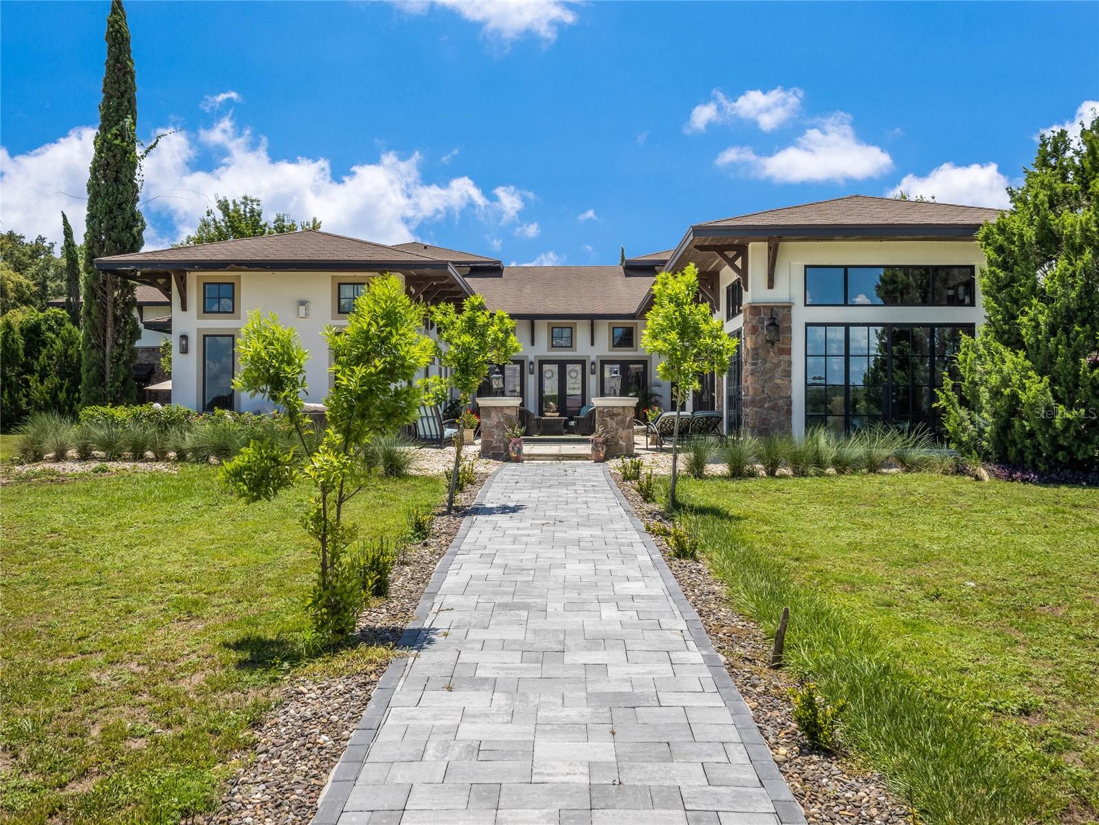 APSHAWA GROVES - Residential