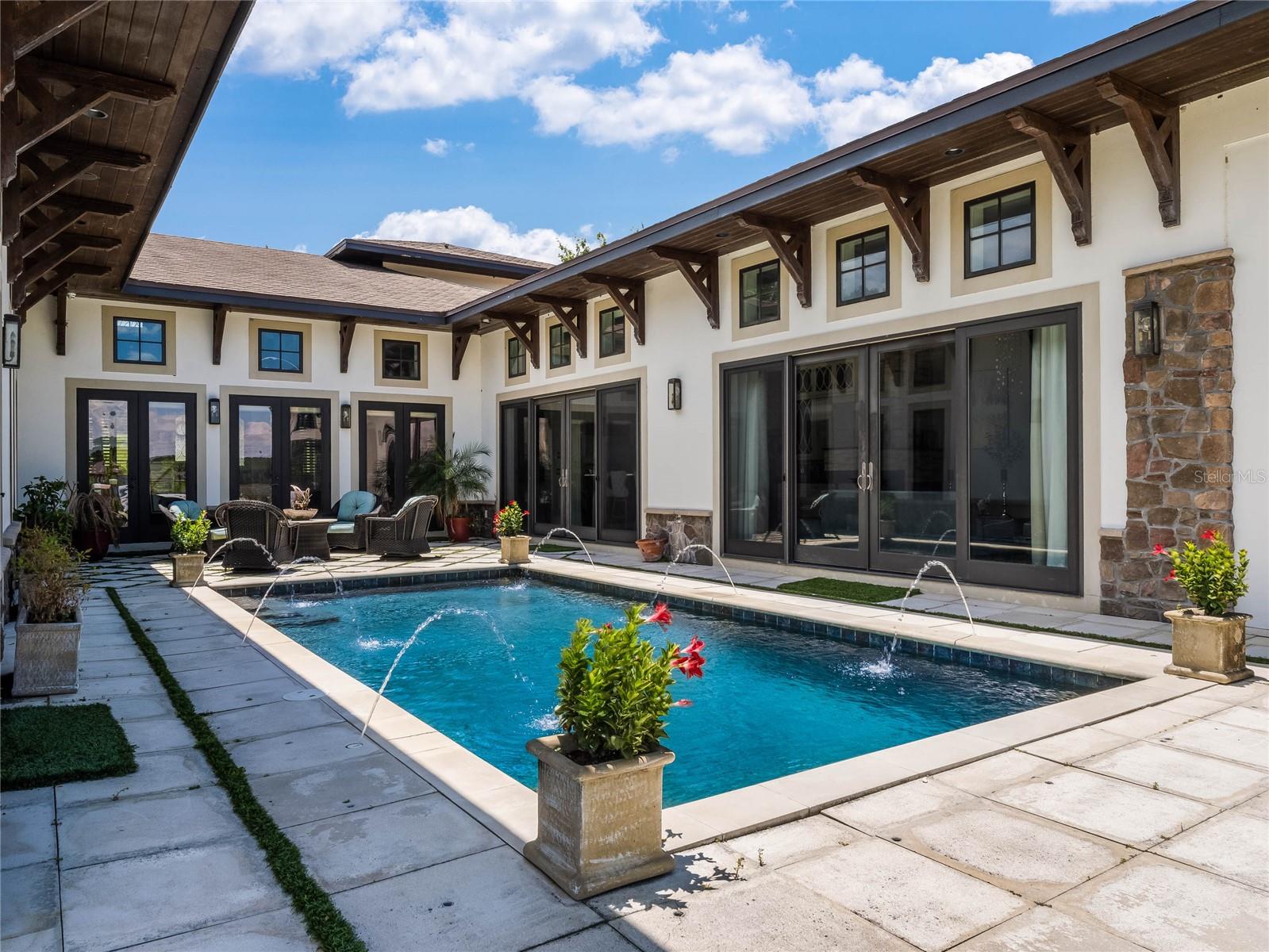 APSHAWA GROVES - Residential