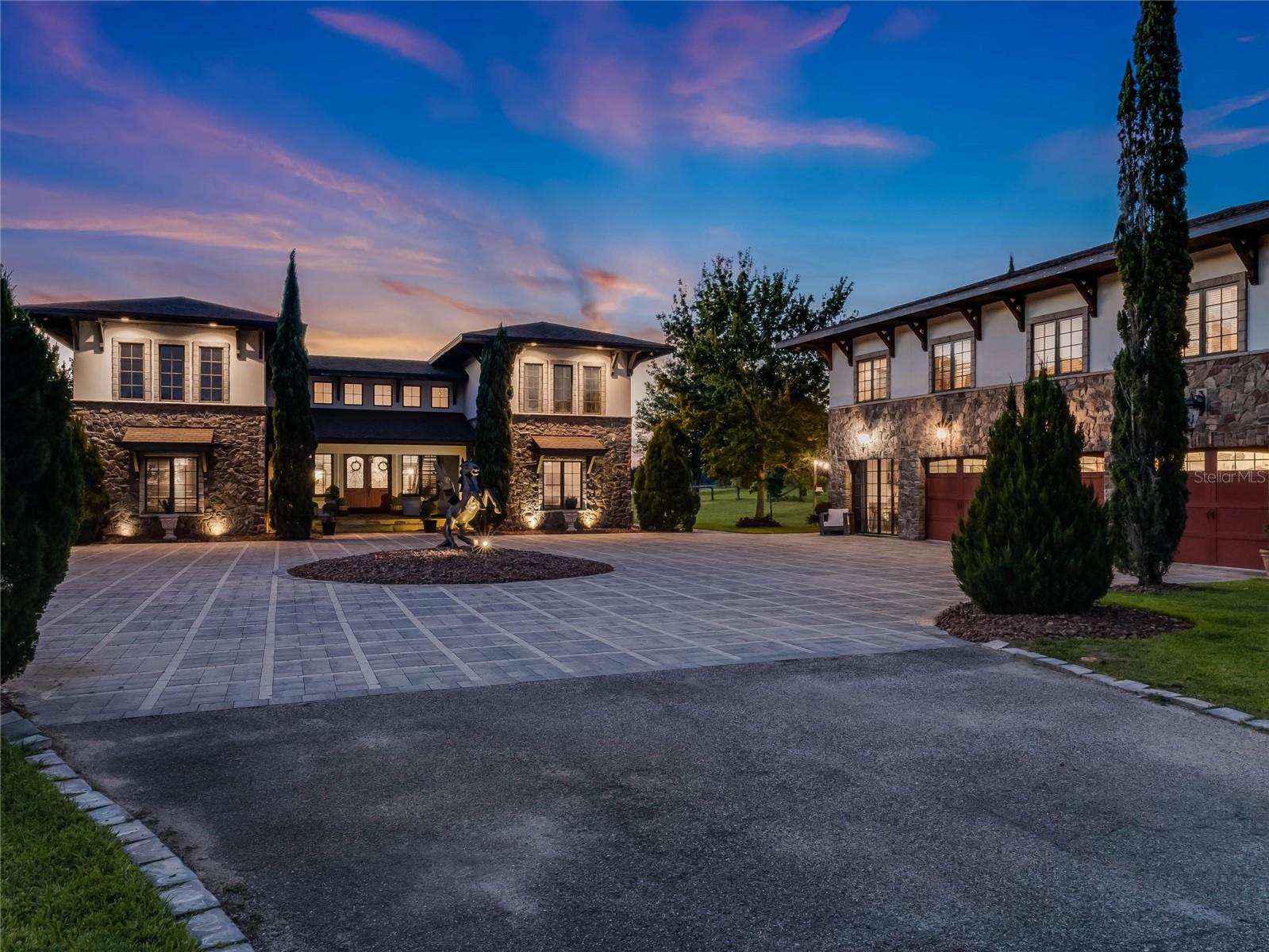 APSHAWA GROVES - Residential