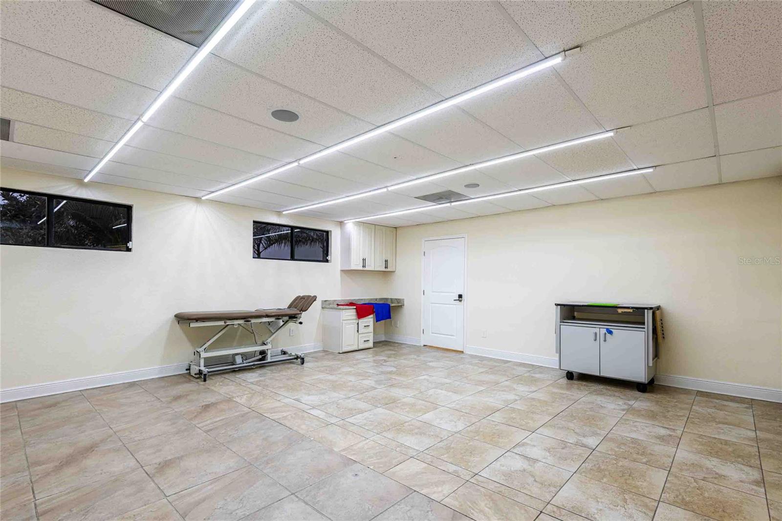 PRINCESS PARK 1 - Commercial Sale
