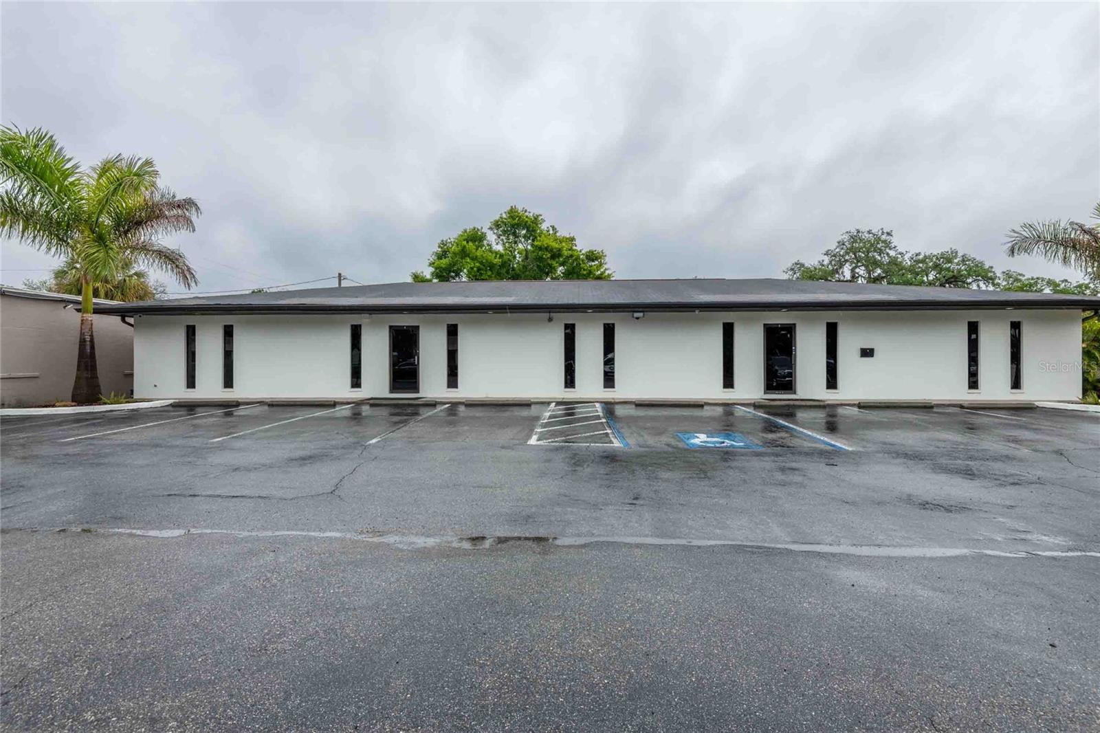 PRINCESS PARK 1 - Commercial Sale