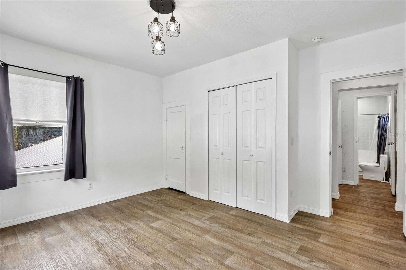 CUSCADEN GROVE - Residential Income