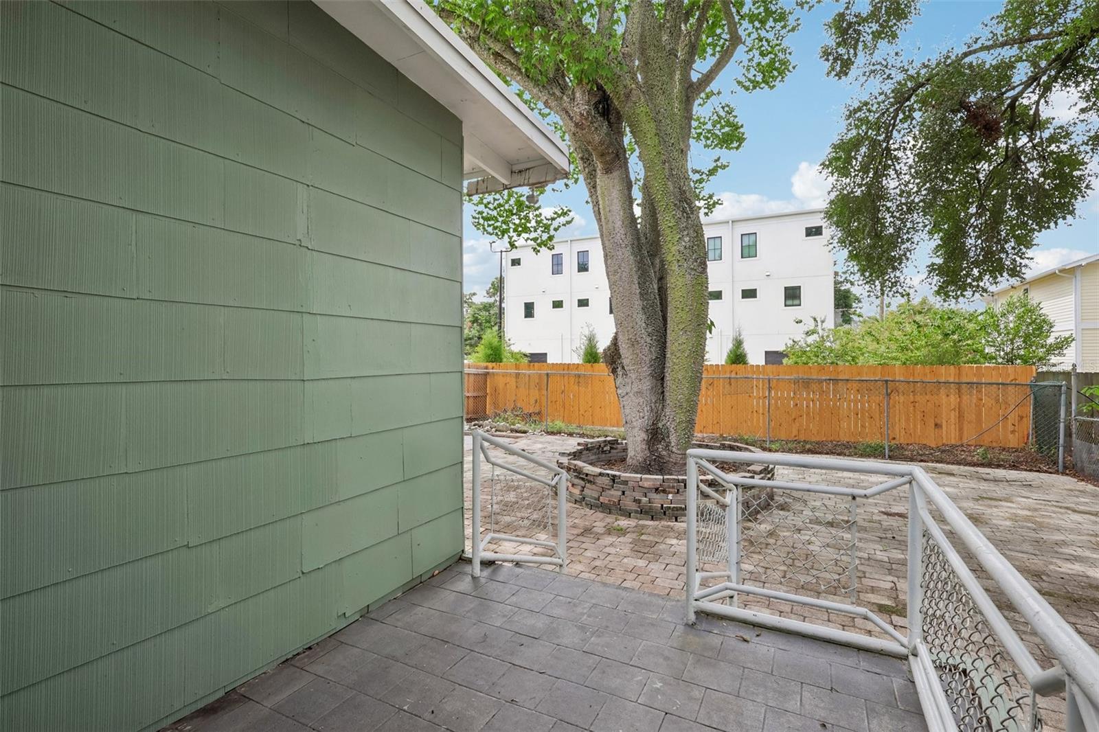 CUSCADEN GROVE - Residential Income