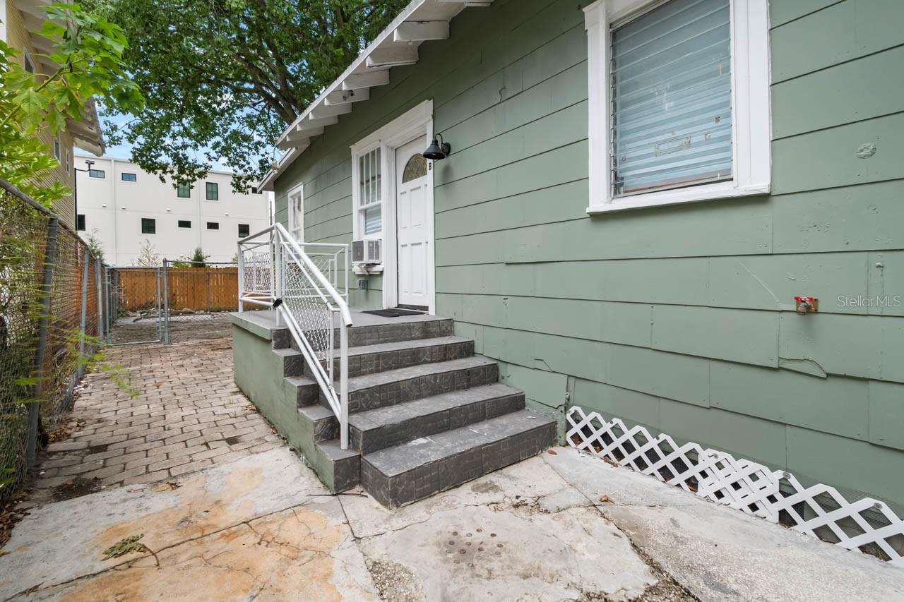 CUSCADEN GROVE - Residential Income