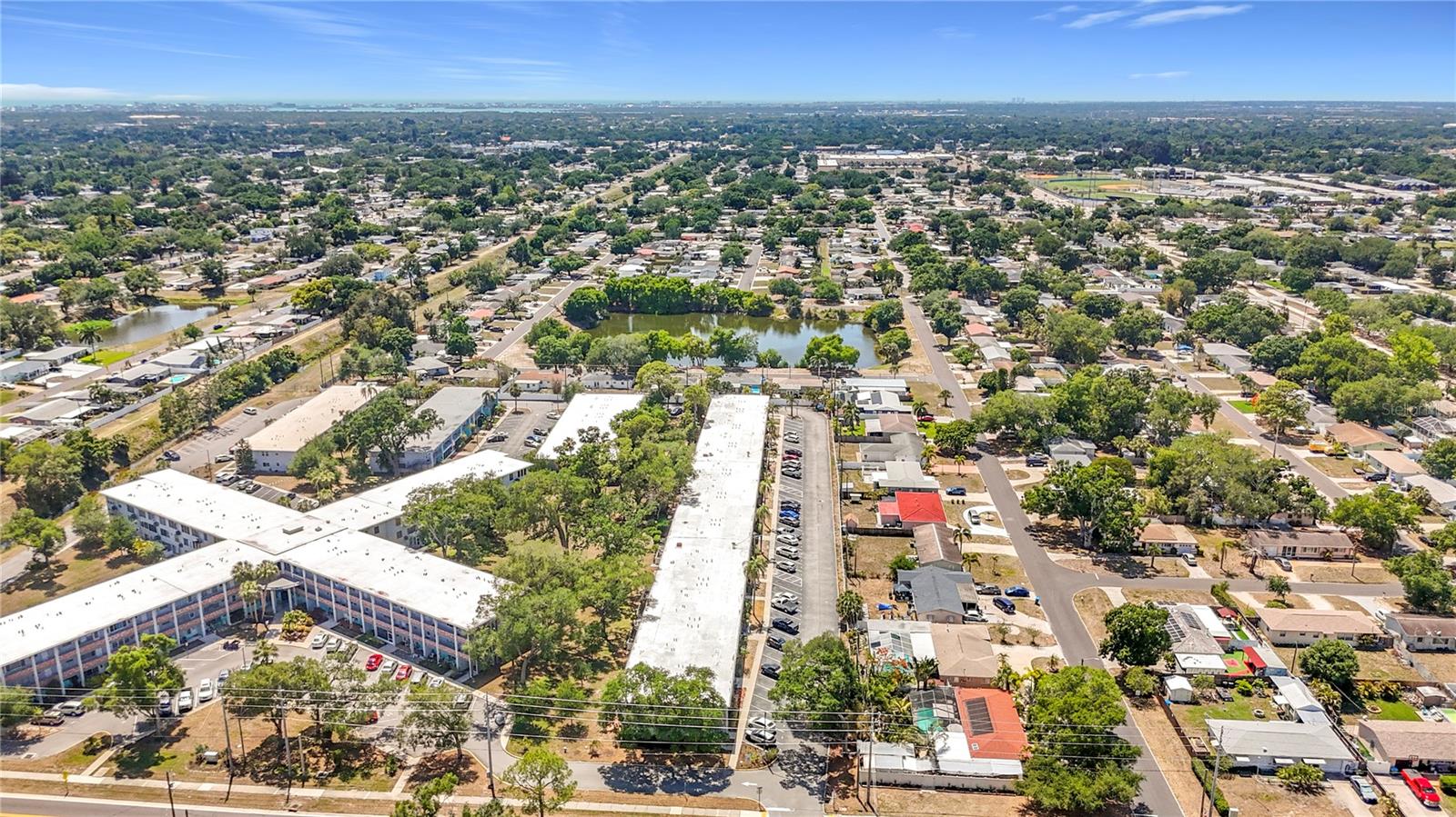 CLEARVIEW OAKS PARADISE - Residential