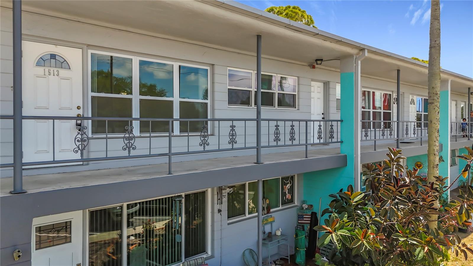 CLEARVIEW OAKS PARADISE - Residential