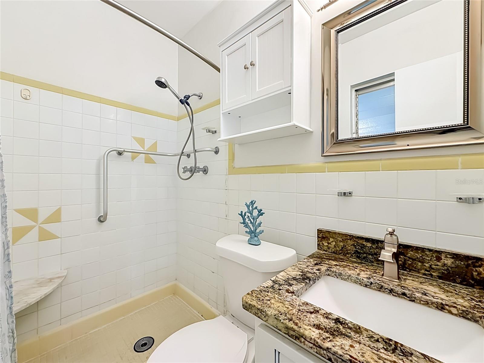 CLEARVIEW OAKS PARADISE - Residential