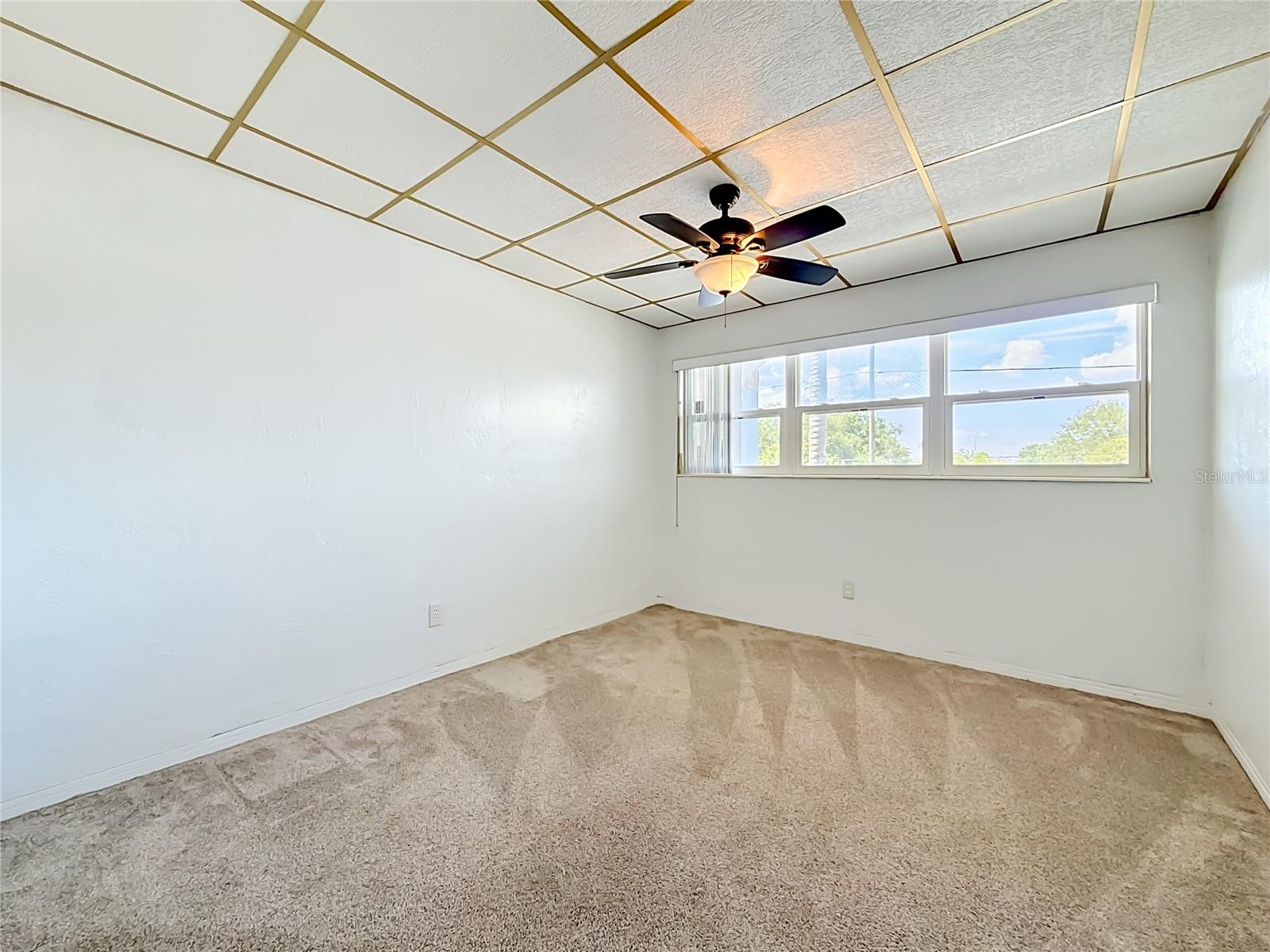 CLEARVIEW OAKS PARADISE - Residential
