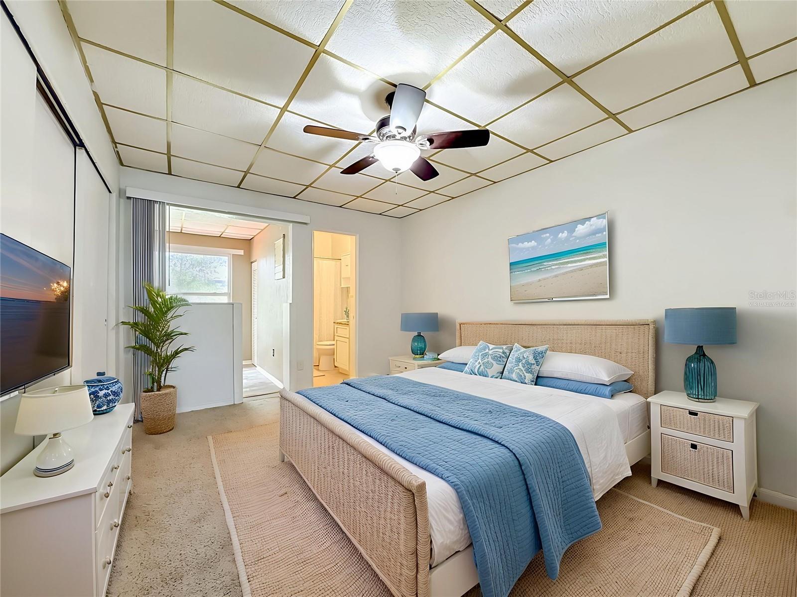 CLEARVIEW OAKS PARADISE - Residential