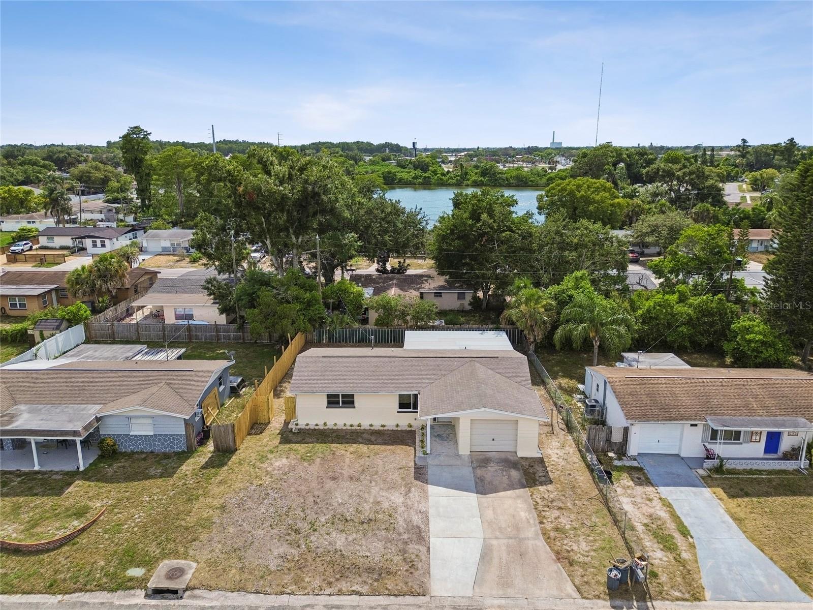 CREST RIDGE GARDENS - Residential