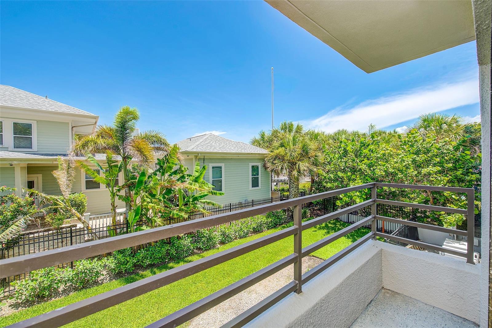 PIER HOUSE CONDO - Residential