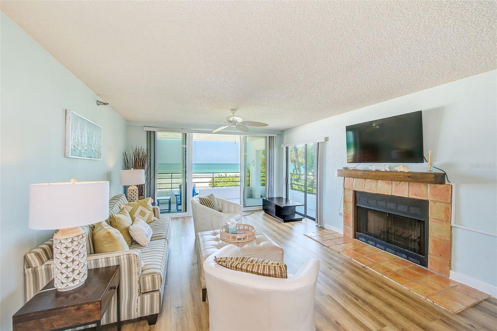PIER HOUSE CONDO - Residential
