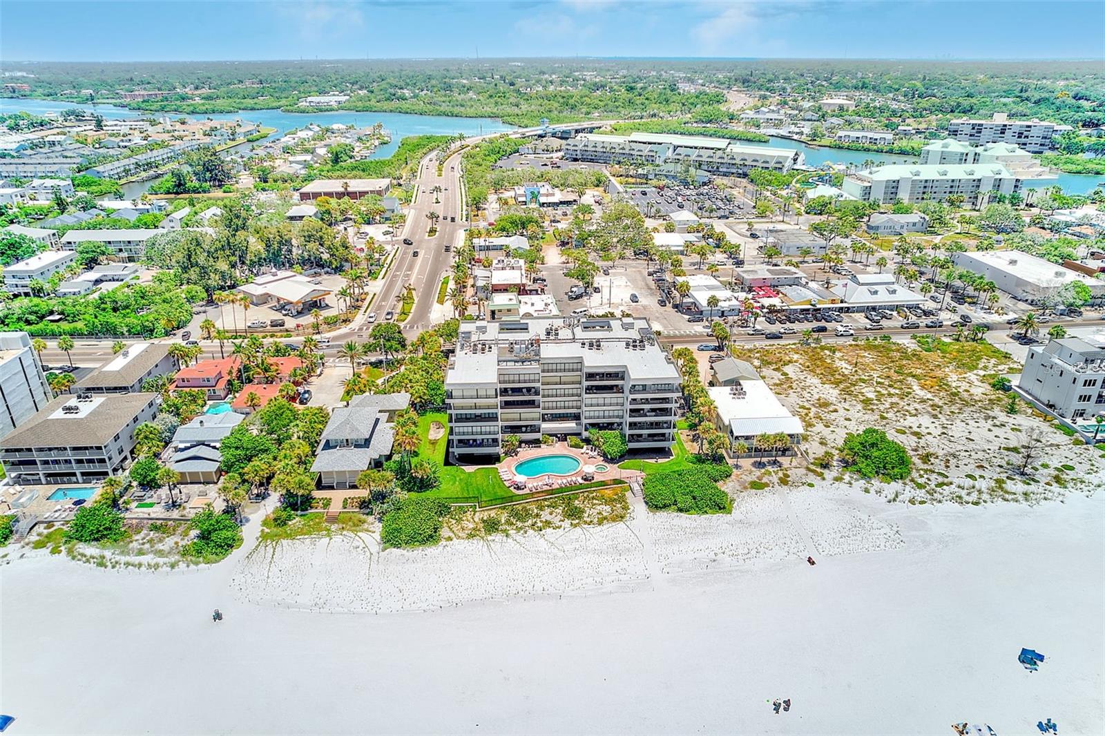 PIER HOUSE CONDO - Residential