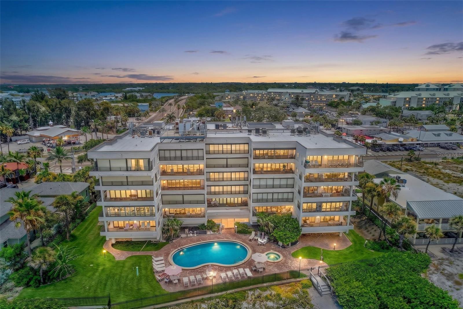PIER HOUSE CONDO - Residential