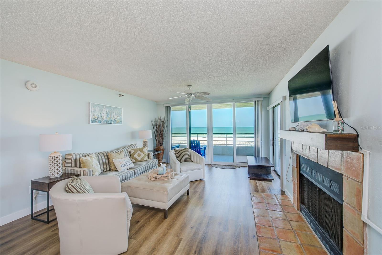 PIER HOUSE CONDO - Residential
