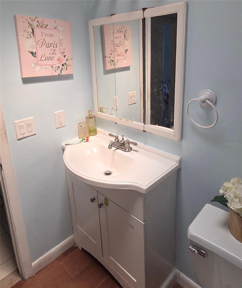 TOWN'N COUNTRY PARK UNIT NO 20 LOT 14 BLOCK 46 - Residential