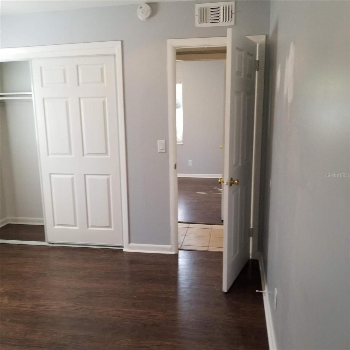 TOWN'N COUNTRY PARK UNIT NO 20 LOT 14 BLOCK 46 - Residential