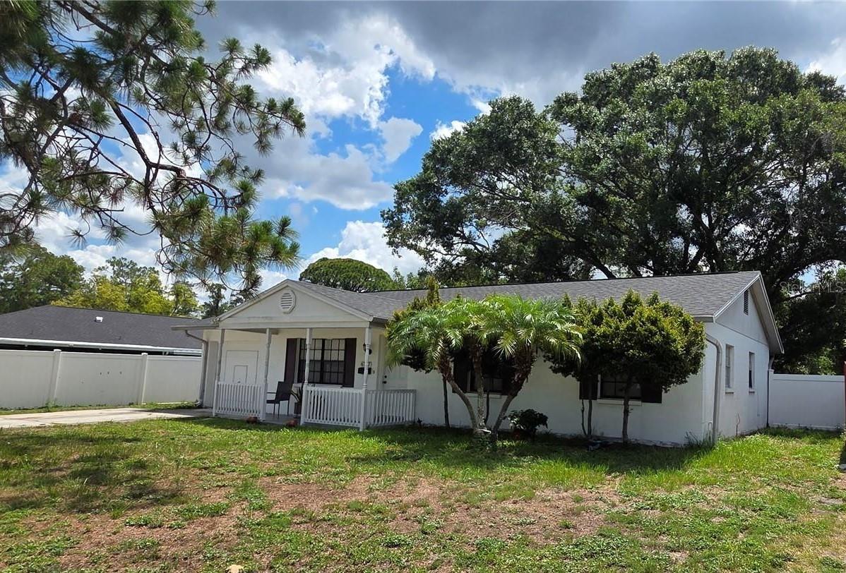 TOWN'N COUNTRY PARK UNIT NO 20 LOT 14 BLOCK 46 - Residential
