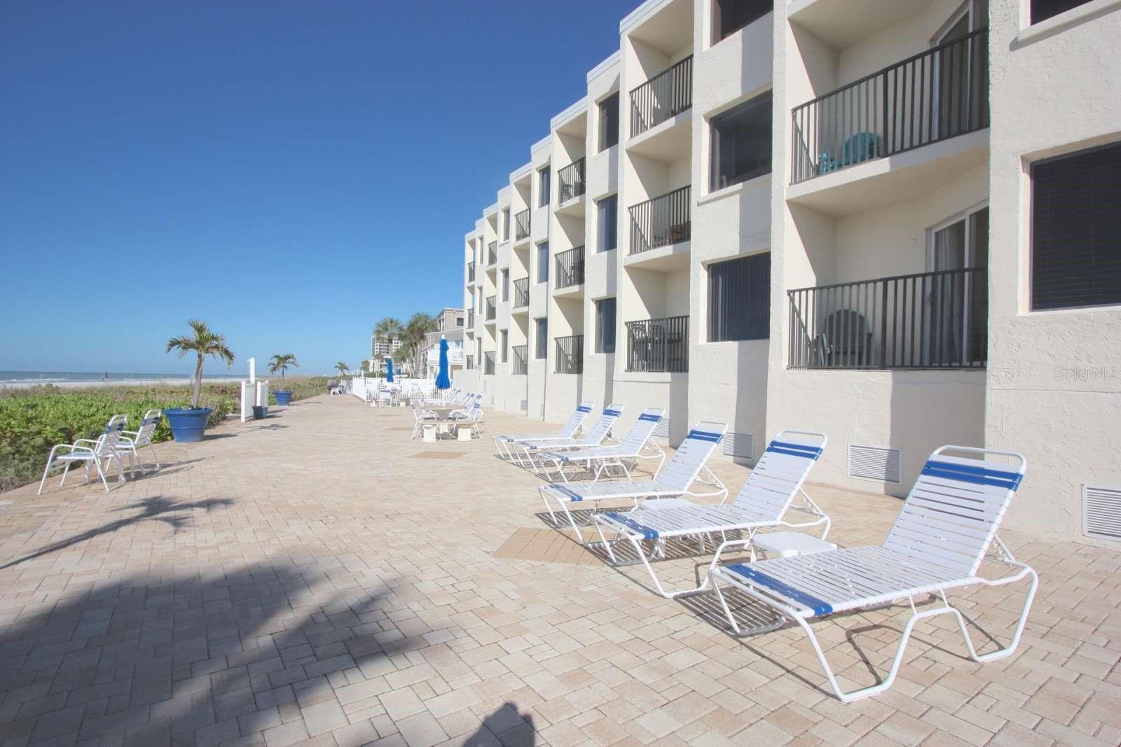CARRIAGE HOUSE BEACH RESORT CONDO - Residential