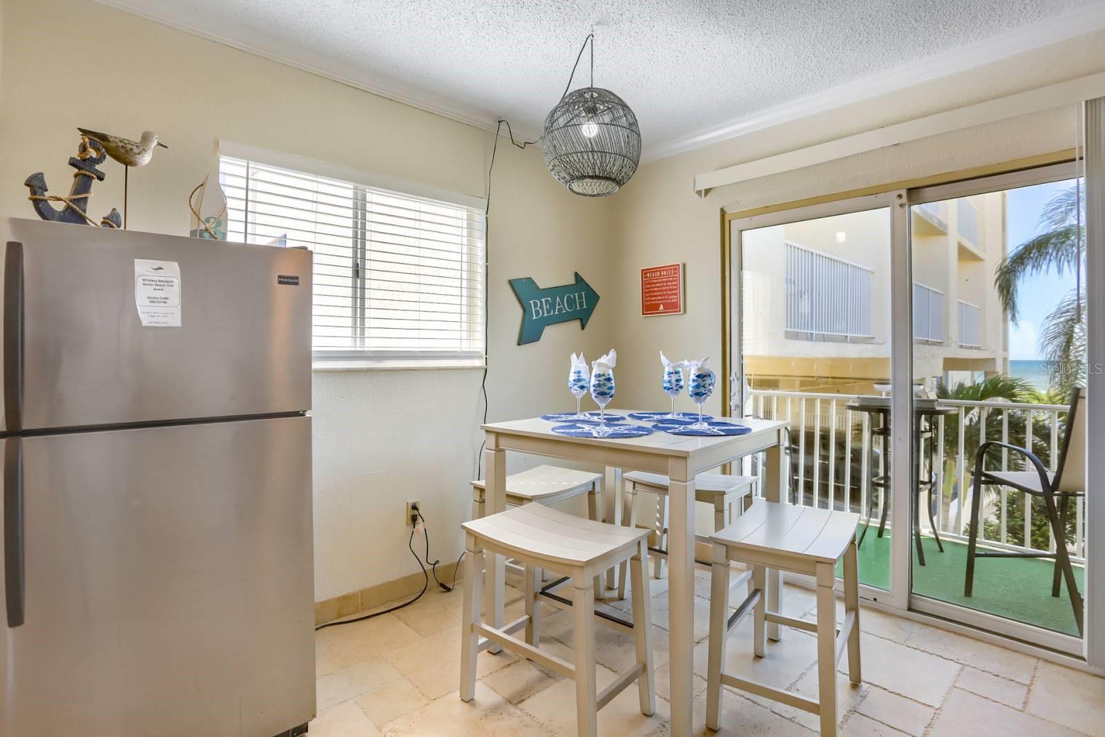 CARRIAGE HOUSE BEACH RESORT CONDO - Residential
