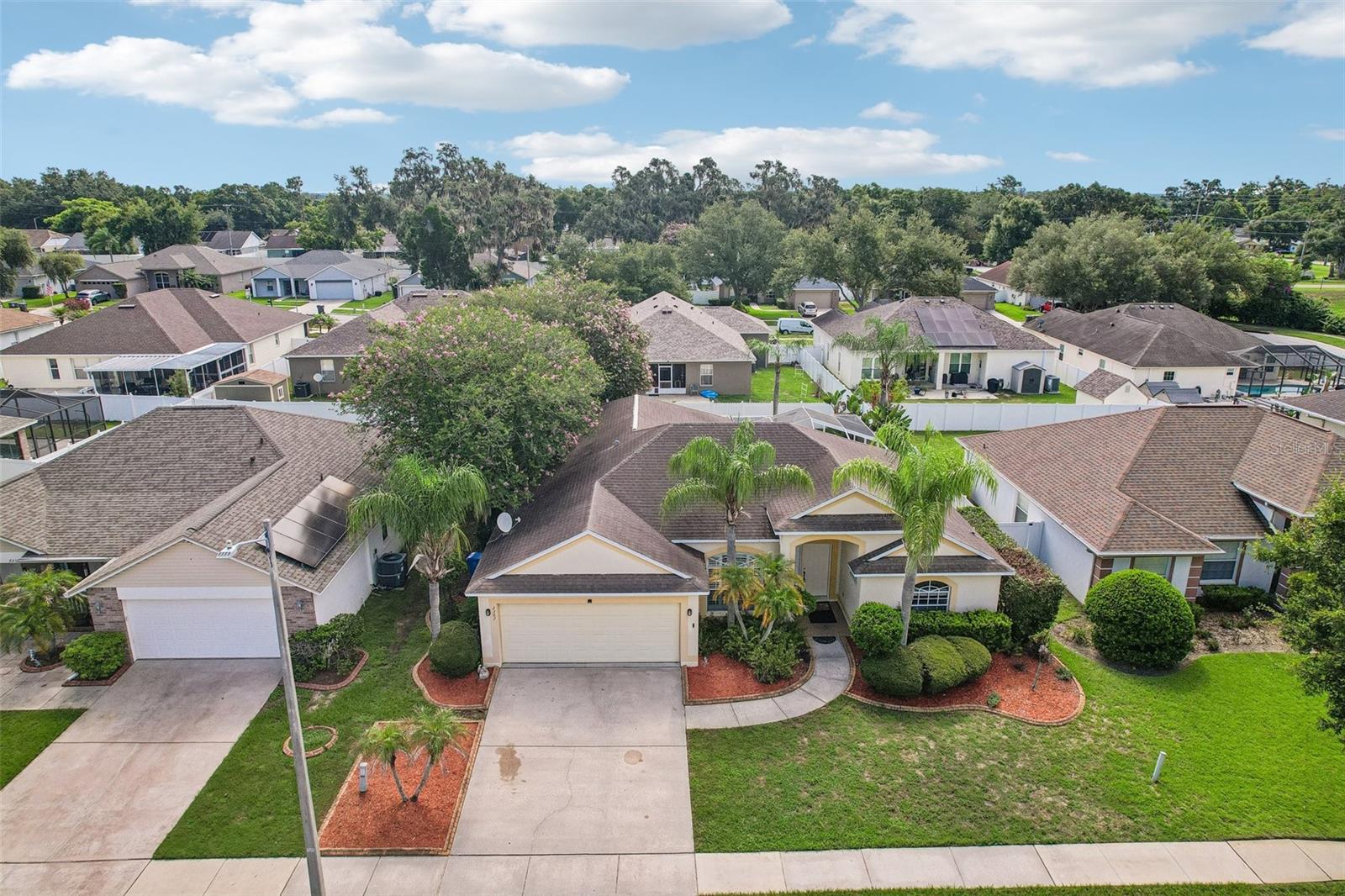 KINGSWAY OAKS UNIT 2 - Residential