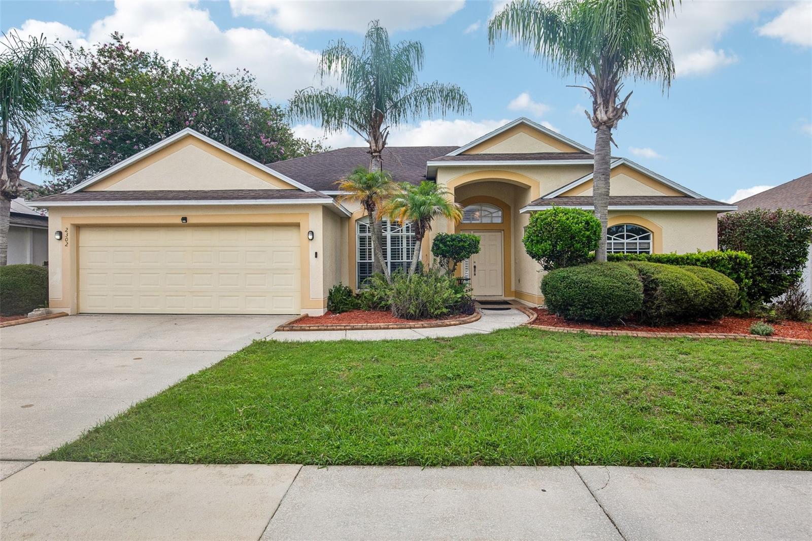 KINGSWAY OAKS UNIT 2 - Residential