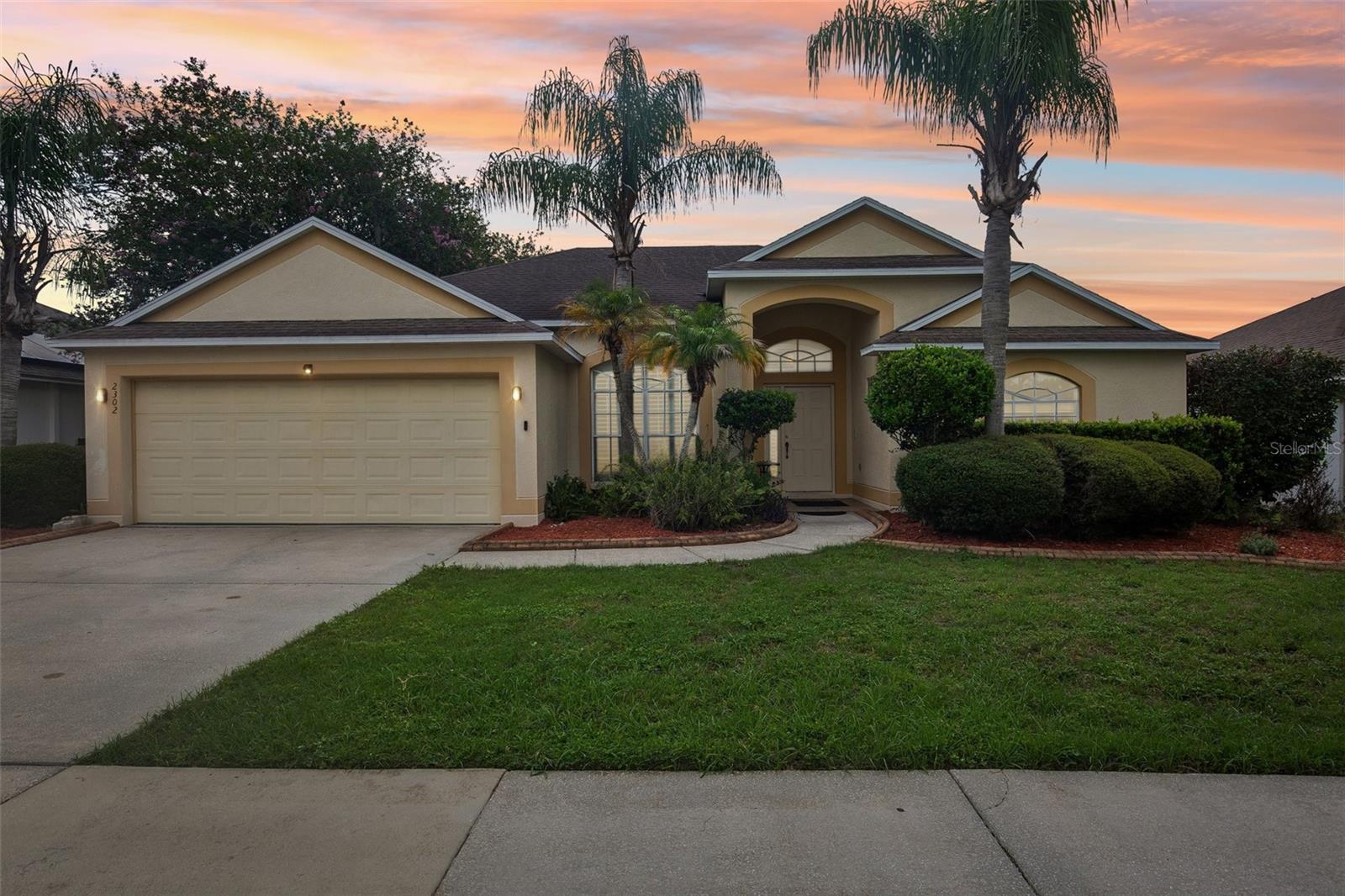 KINGSWAY OAKS UNIT 2 - Residential