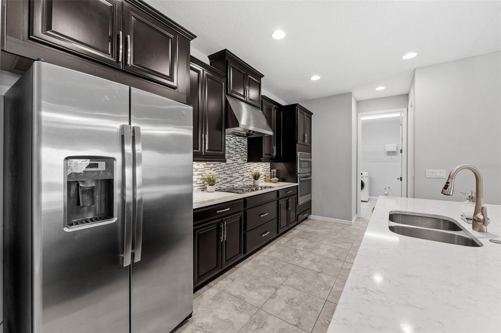 LAKEVIEW PRESERVE - Residential Lease