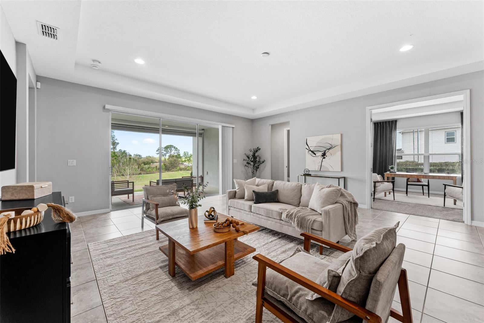 LAKEVIEW PRESERVE - Residential Lease