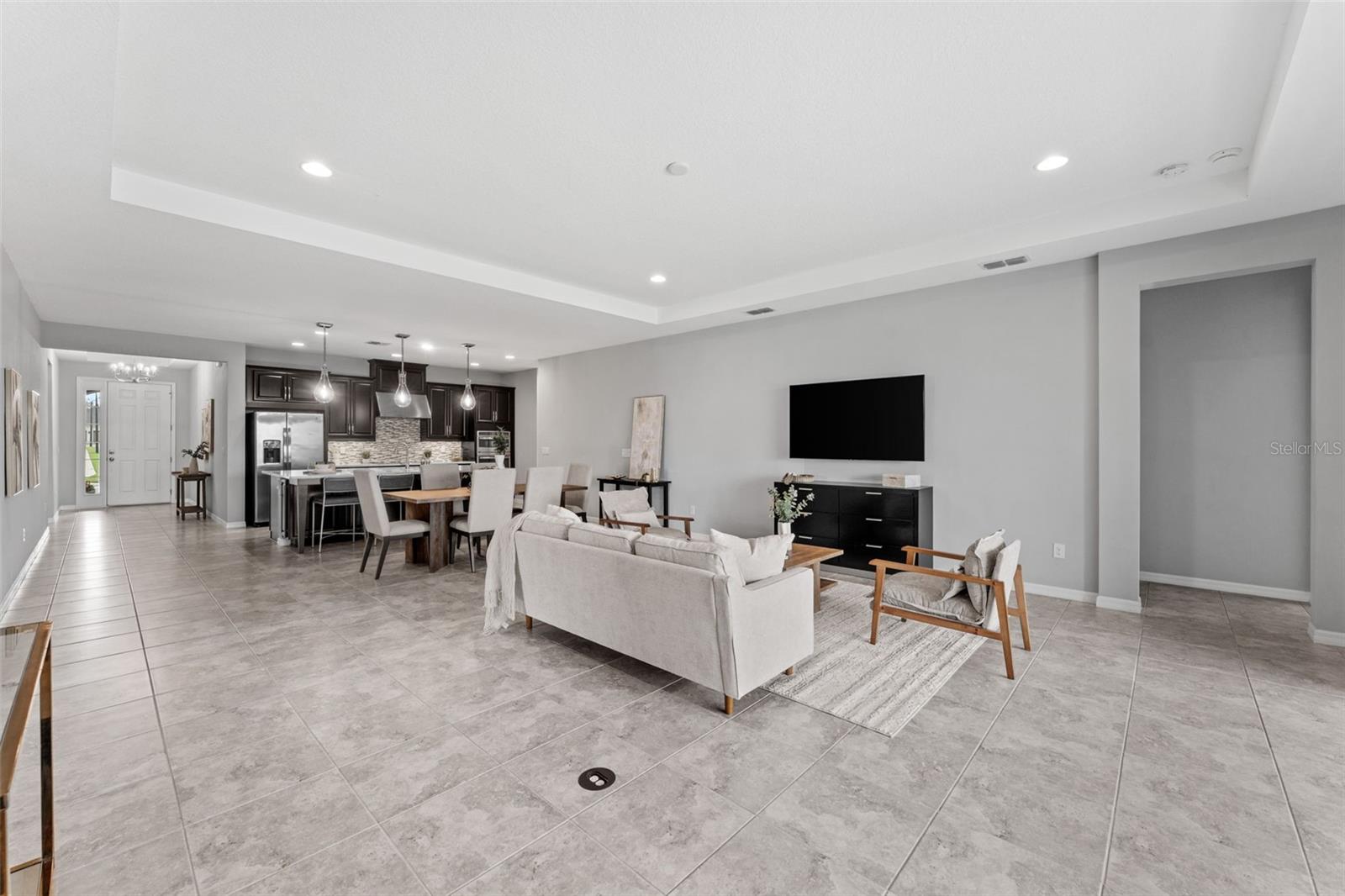LAKEVIEW PRESERVE - Residential Lease