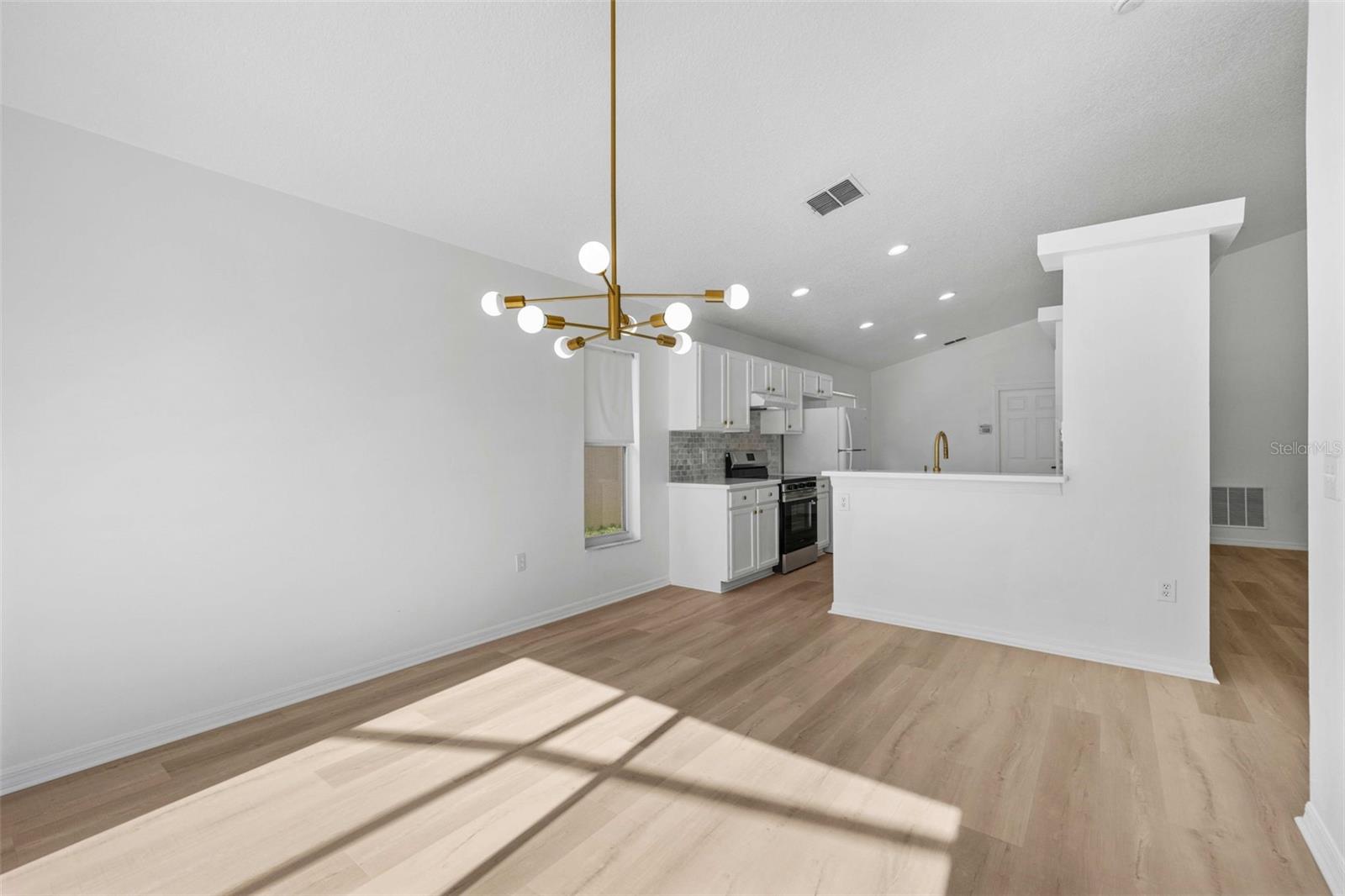 BASS LAKE ESTATES - Residential