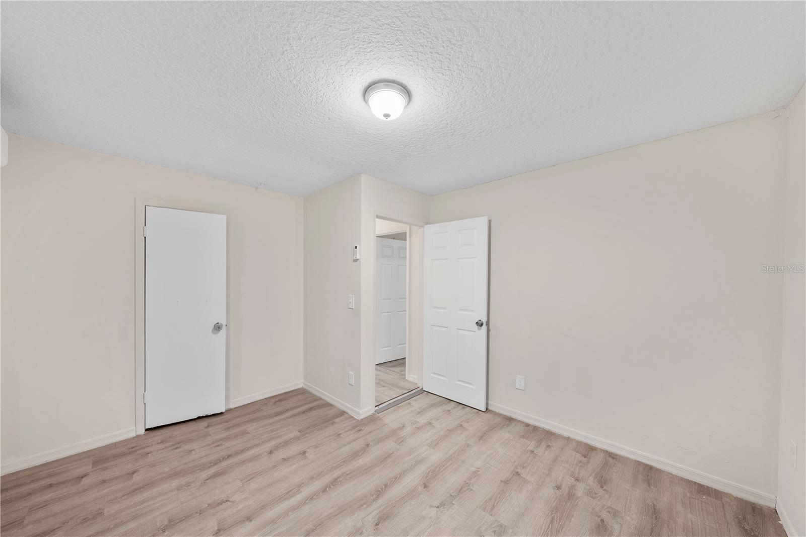 BRIDGES SUB TO WILDWOOD FLORID - Residential