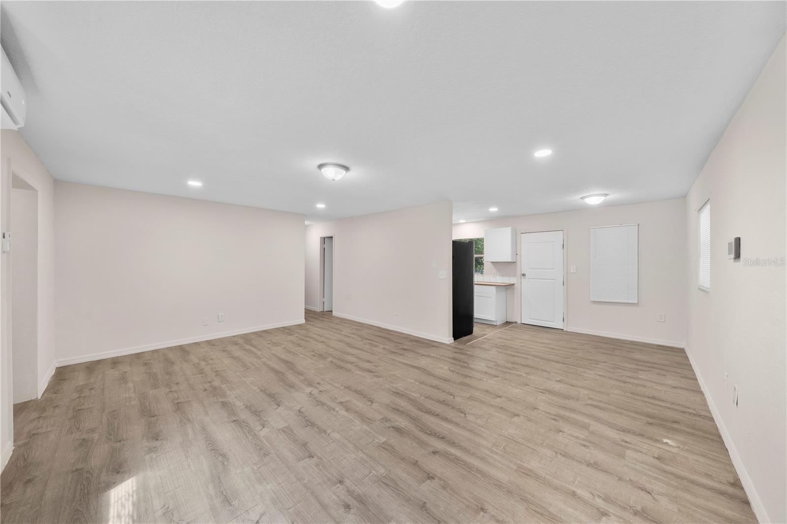 BRIDGES SUB TO WILDWOOD FLORID - Residential