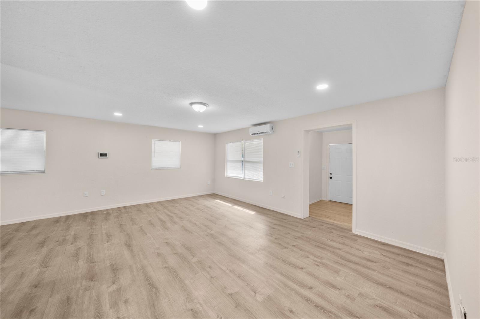 BRIDGES SUB TO WILDWOOD FLORID - Residential