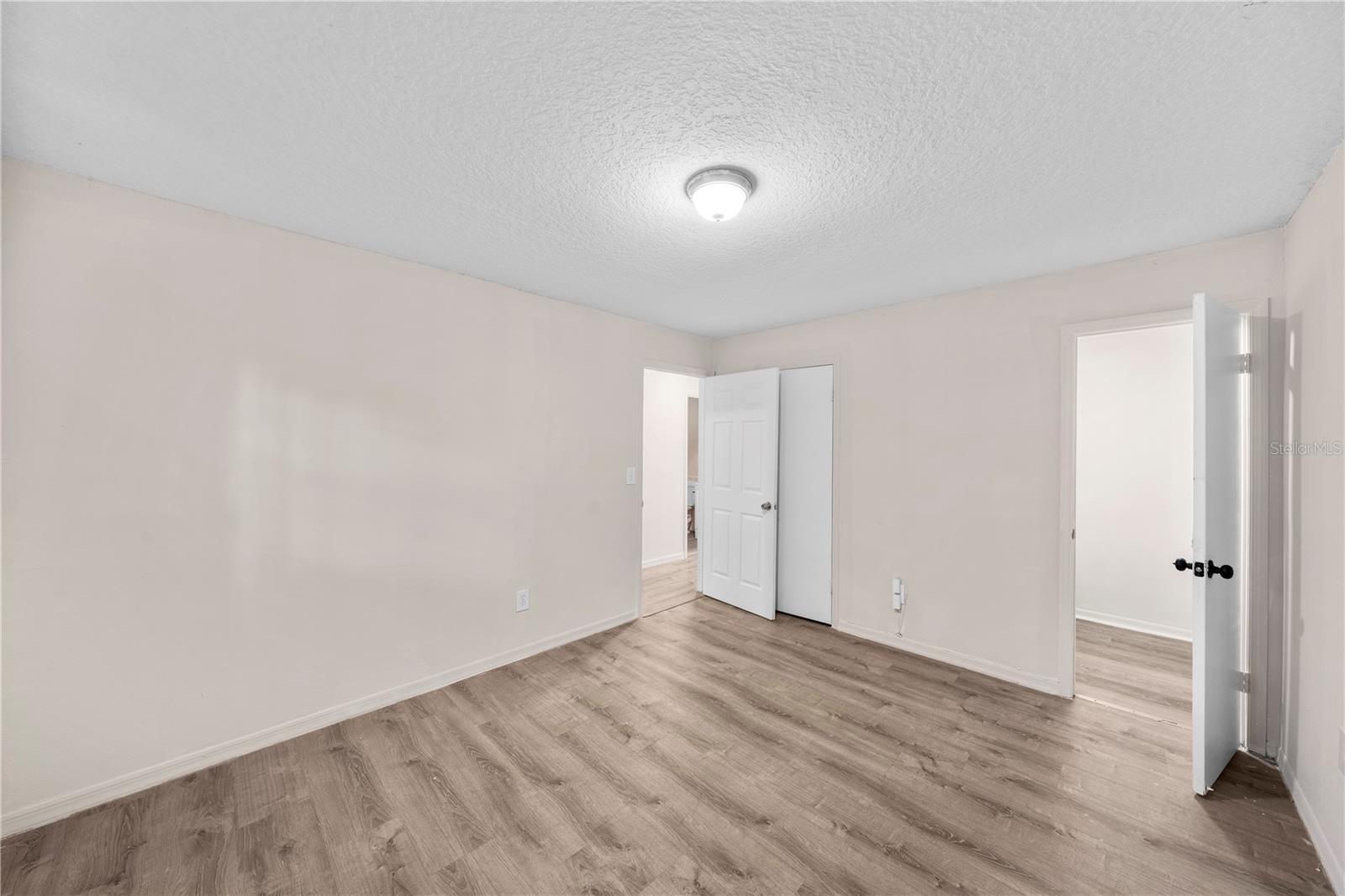 BRIDGES SUB TO WILDWOOD FLORID - Residential