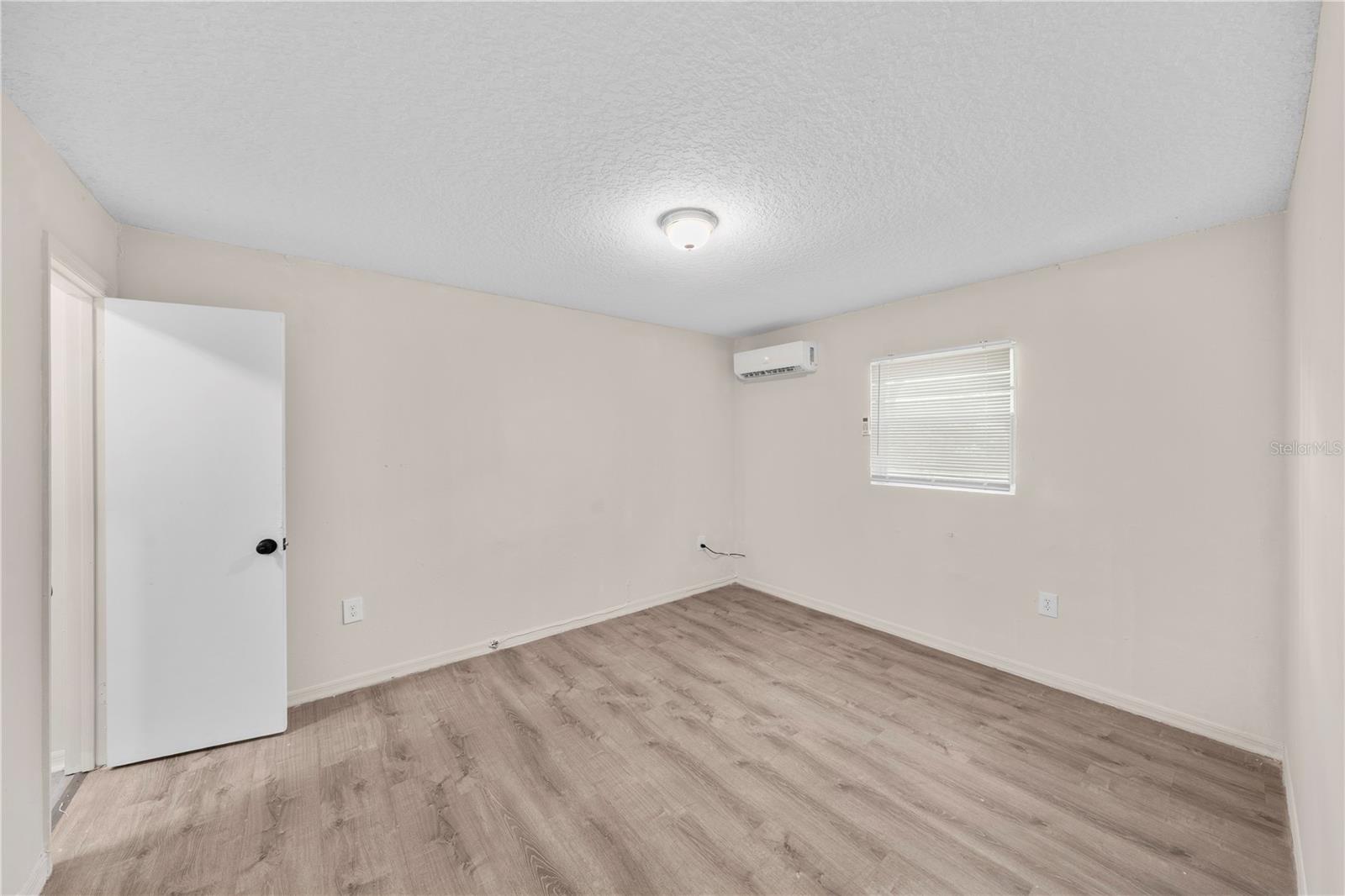BRIDGES SUB TO WILDWOOD FLORID - Residential