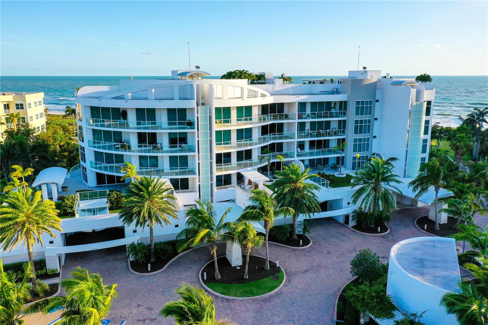 ARIA LONGBOAT KEY - Residential