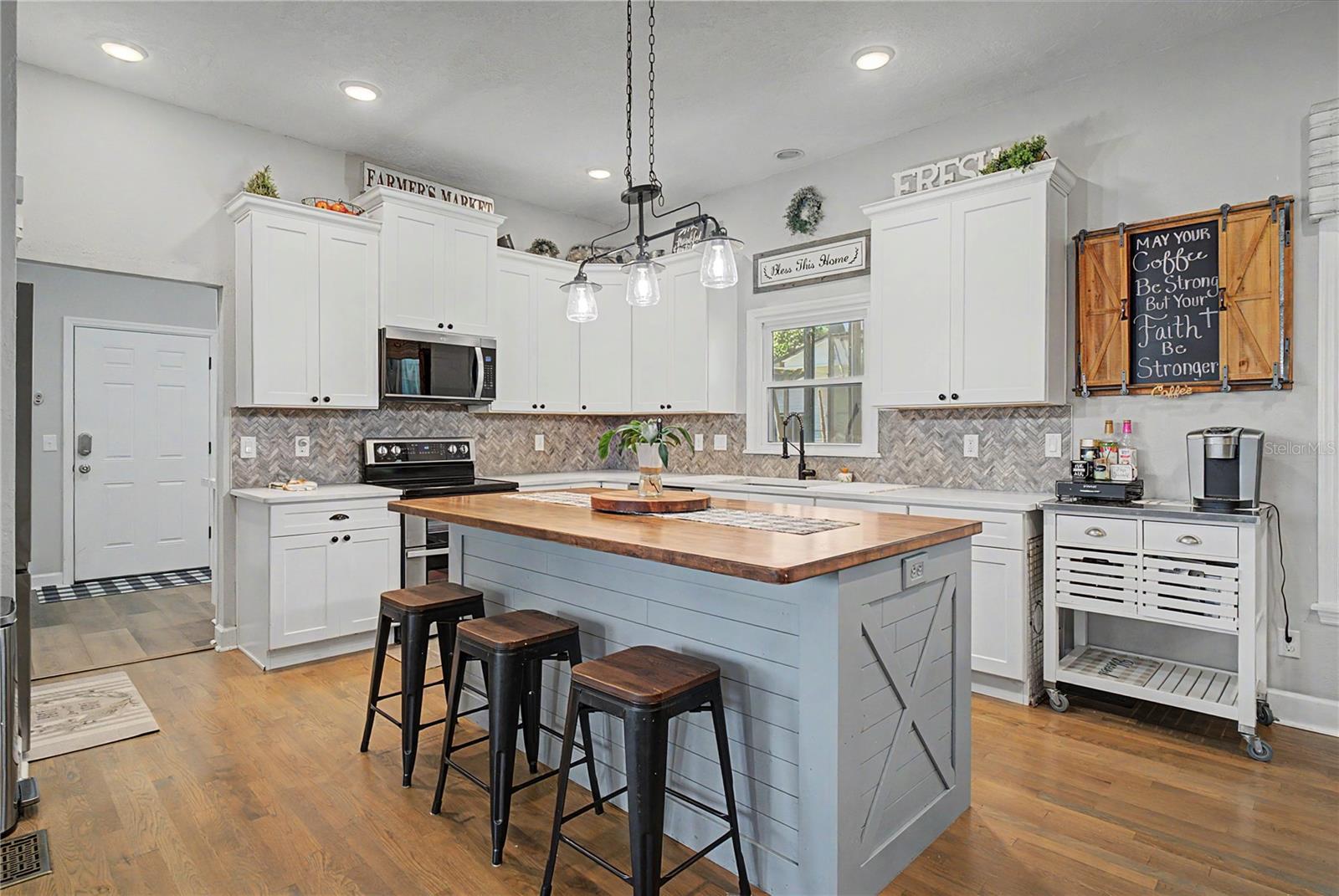 TRAILS OF MONTVERDE - Residential