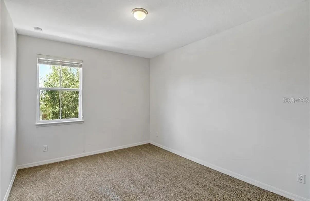 FOUNTAINS/CRYSTAL CRK CONDO I - Residential Lease