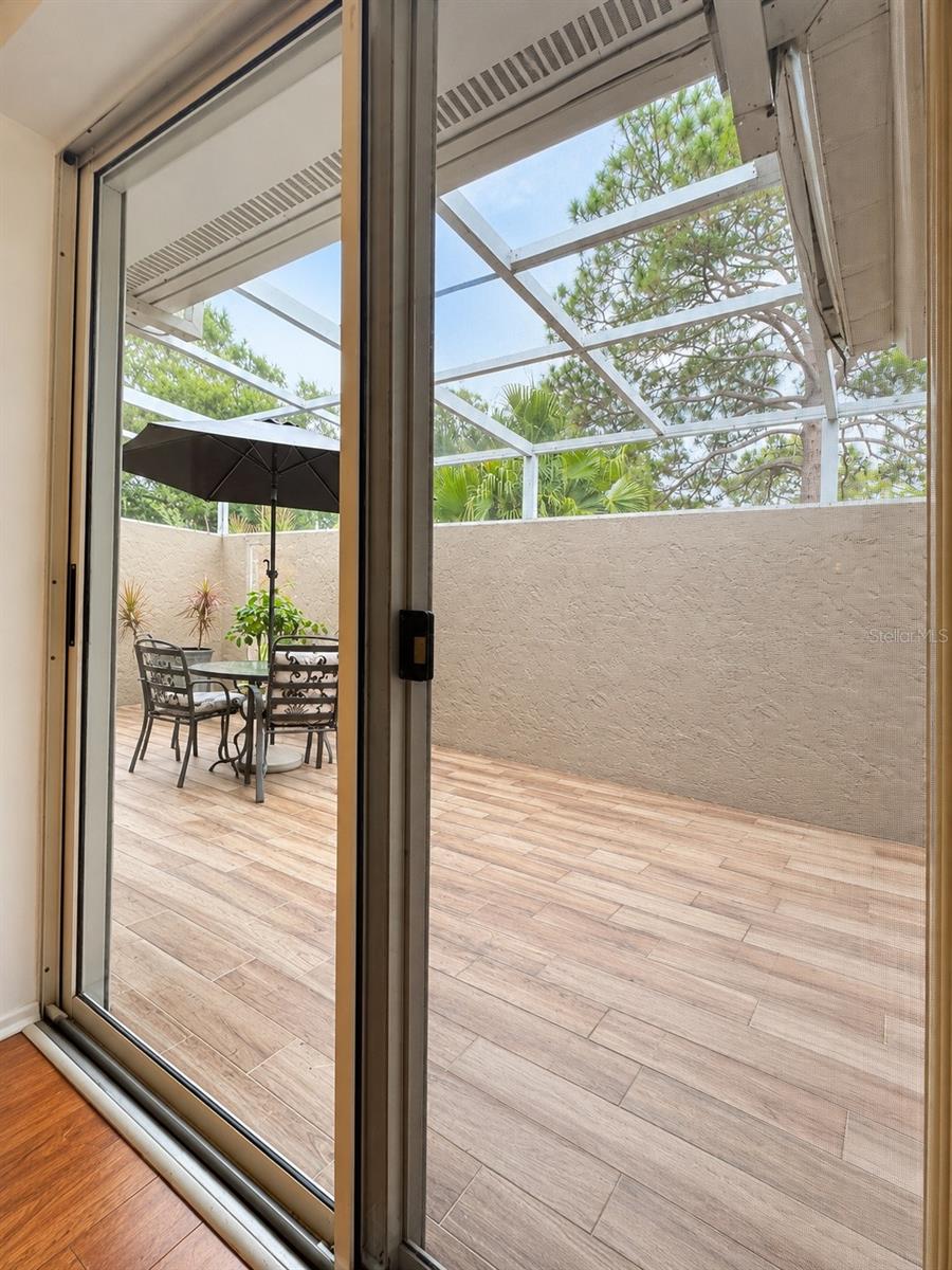 GARDEN LAKES COURTYARD - Residential