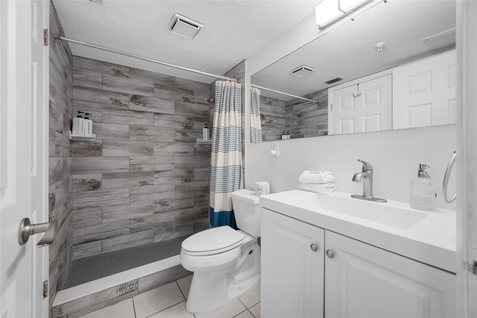SANDY SHORES CONDO - Residential