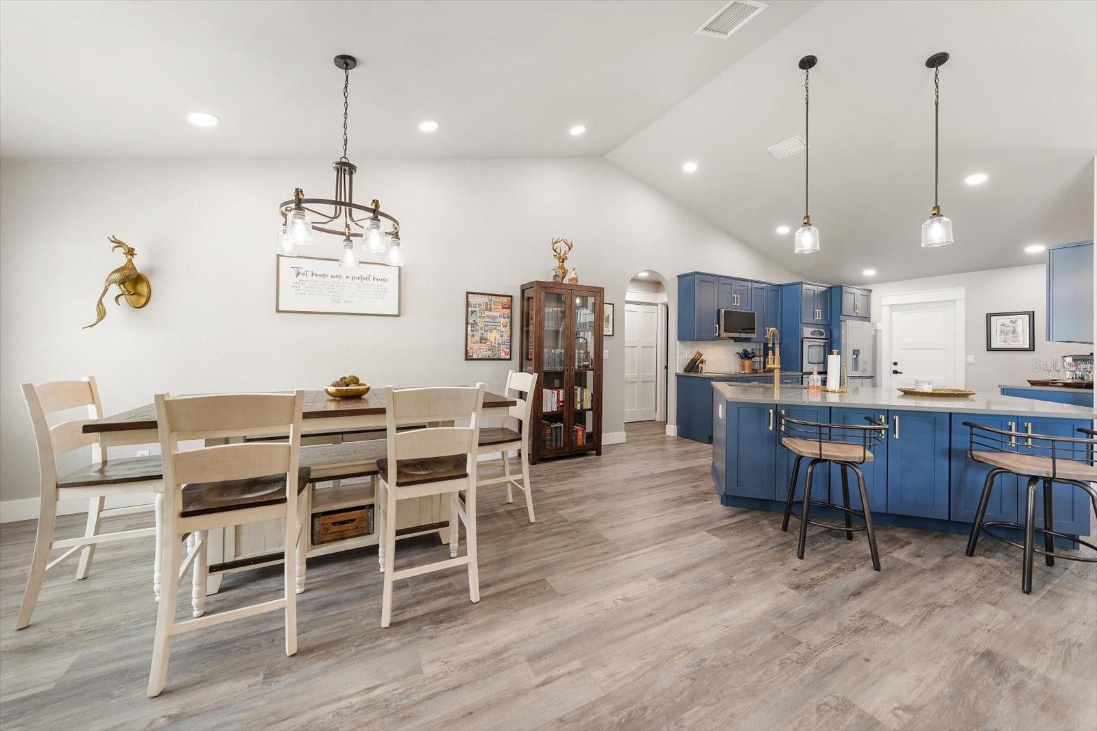 BELLEAIR ESTATES 4TH ADD - Residential