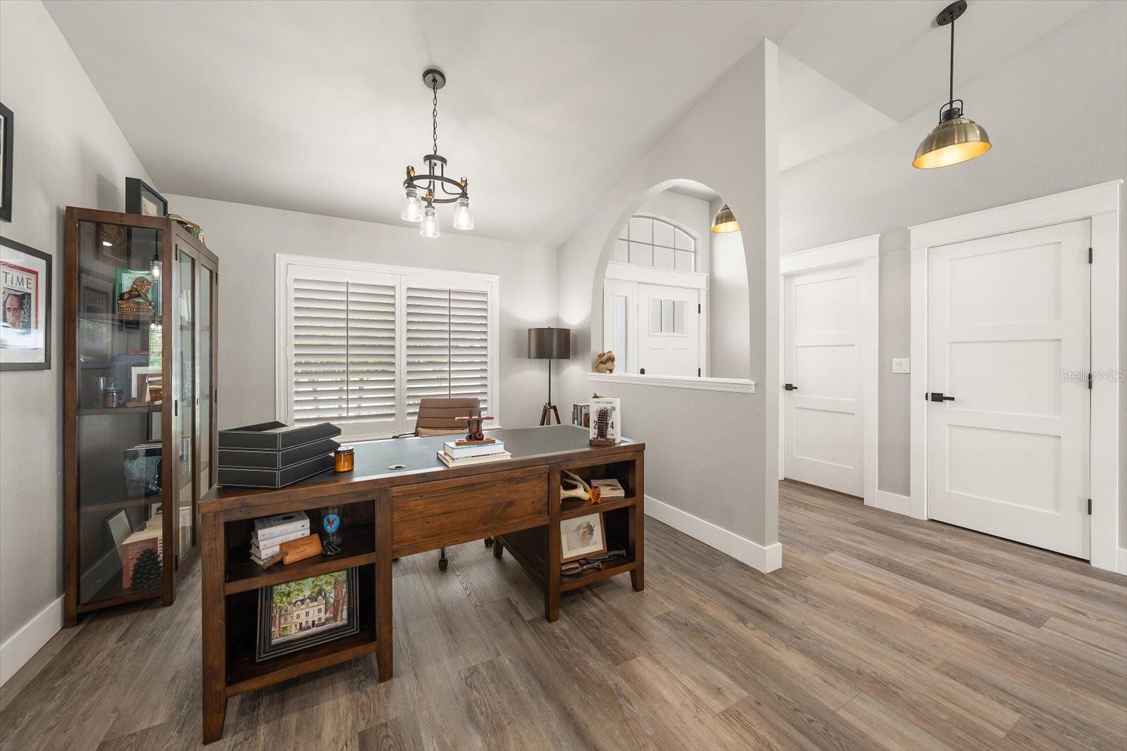 BELLEAIR ESTATES 4TH ADD - Residential
