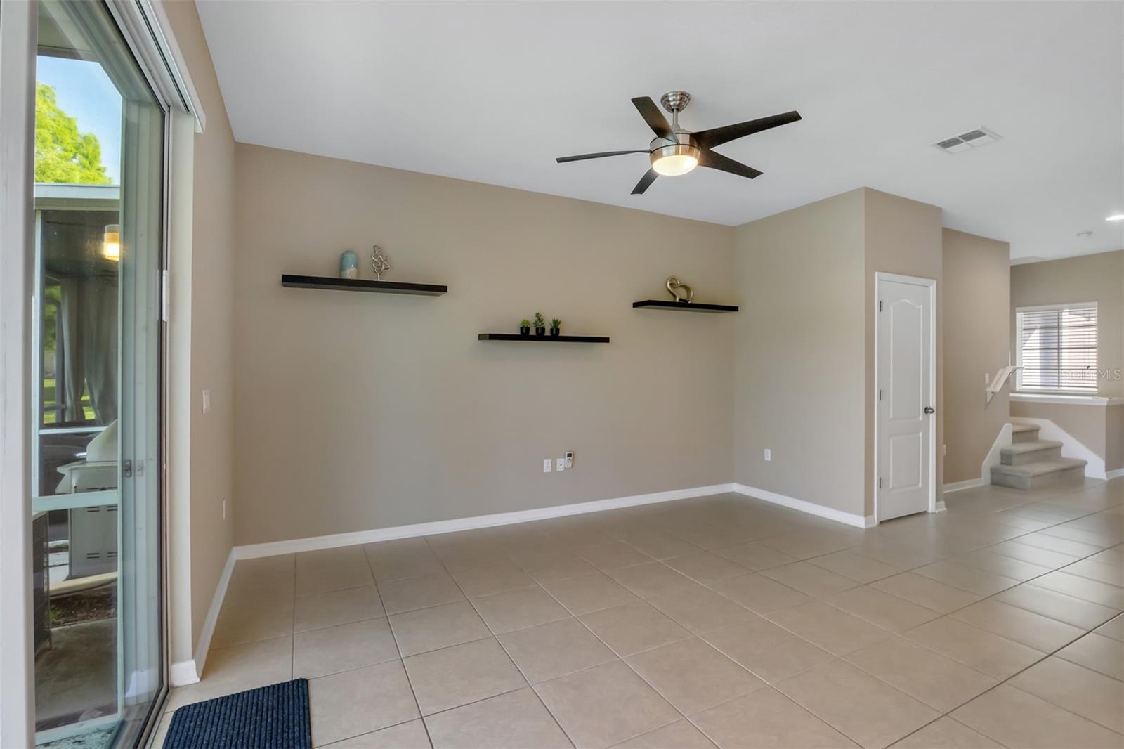 RIVERVIEW TWNHMS PH II - Residential Lease