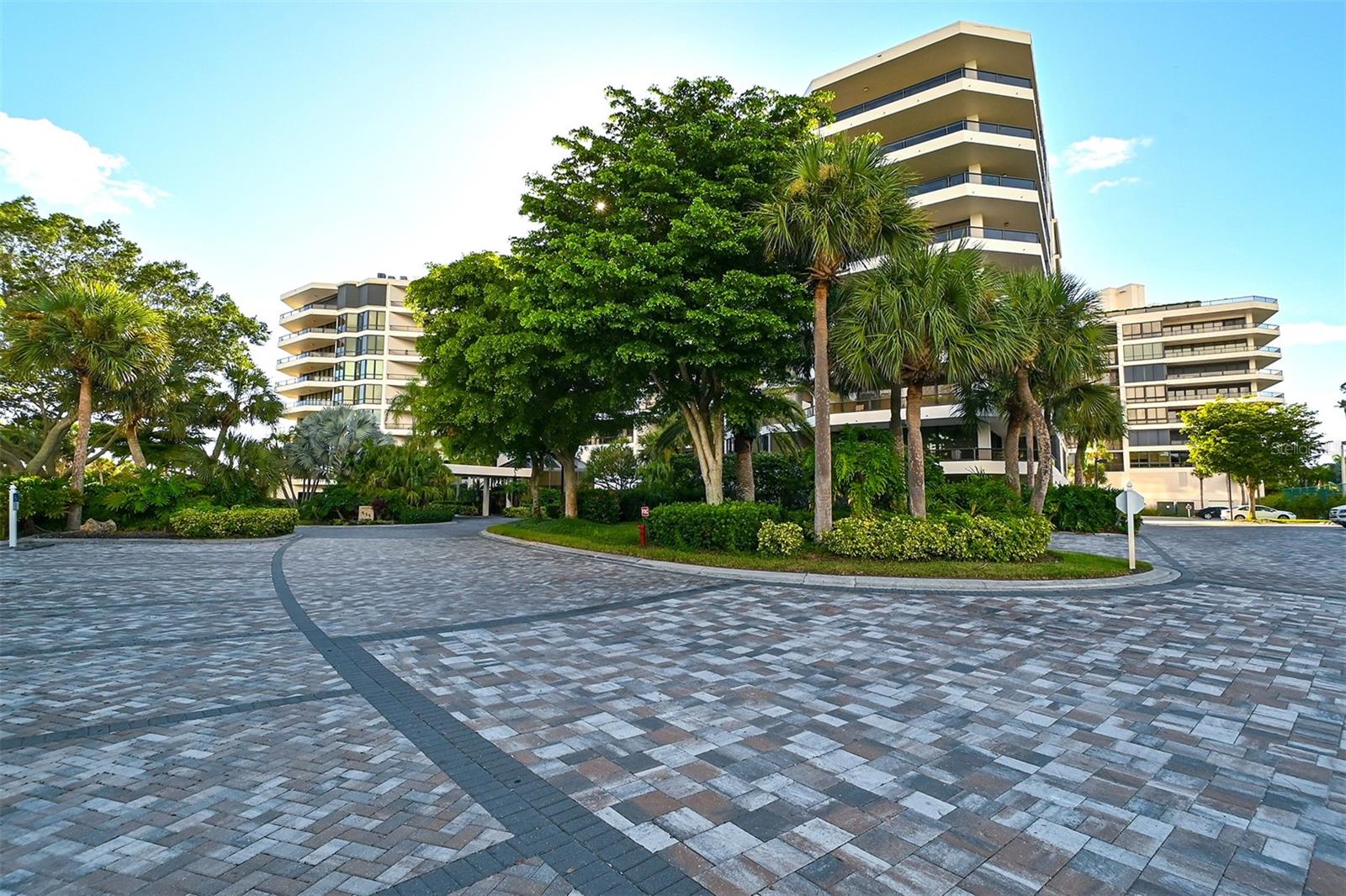 SANCTUARY IV - Residential