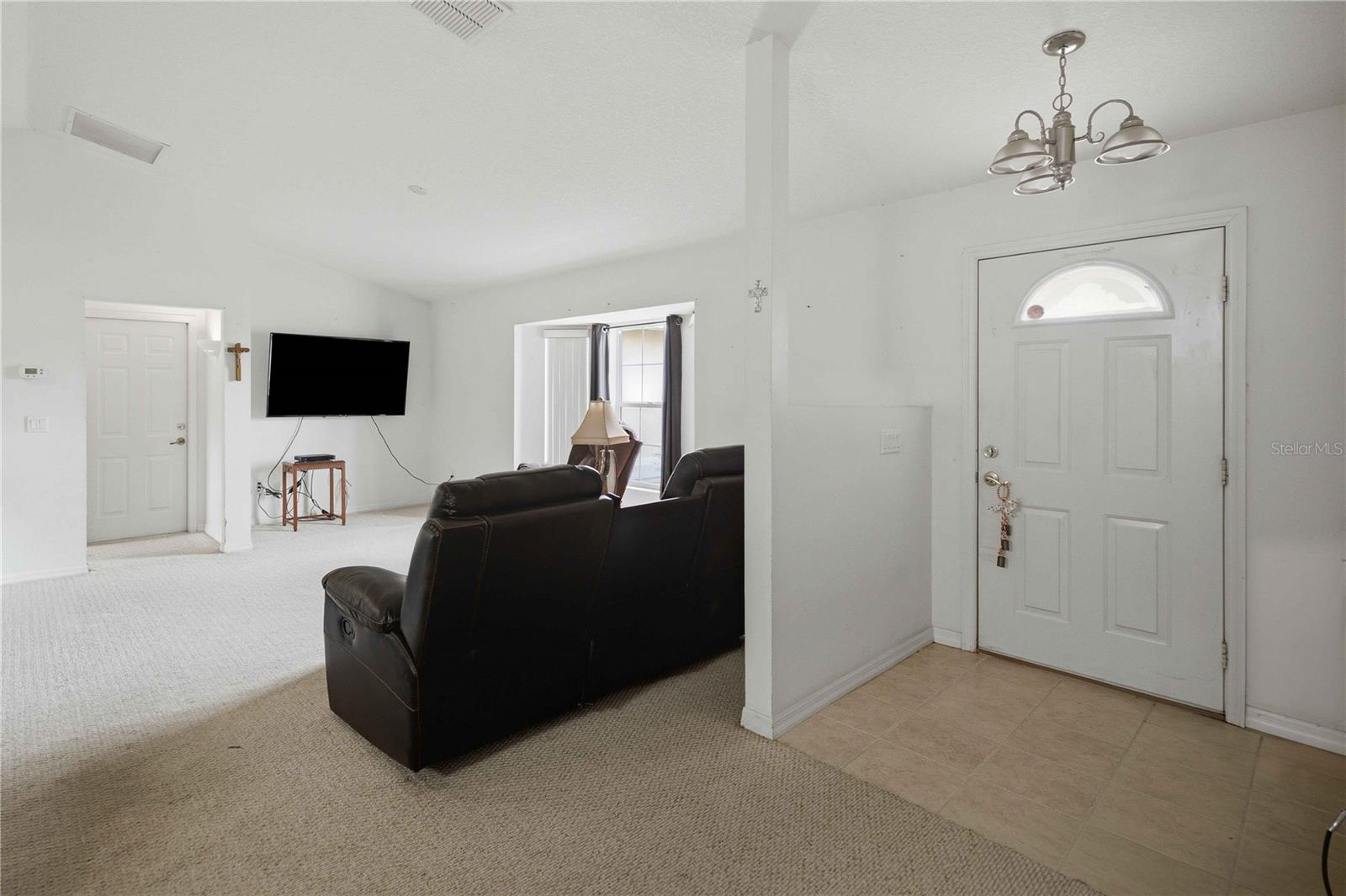 MARION OAKS UN 7 - Residential