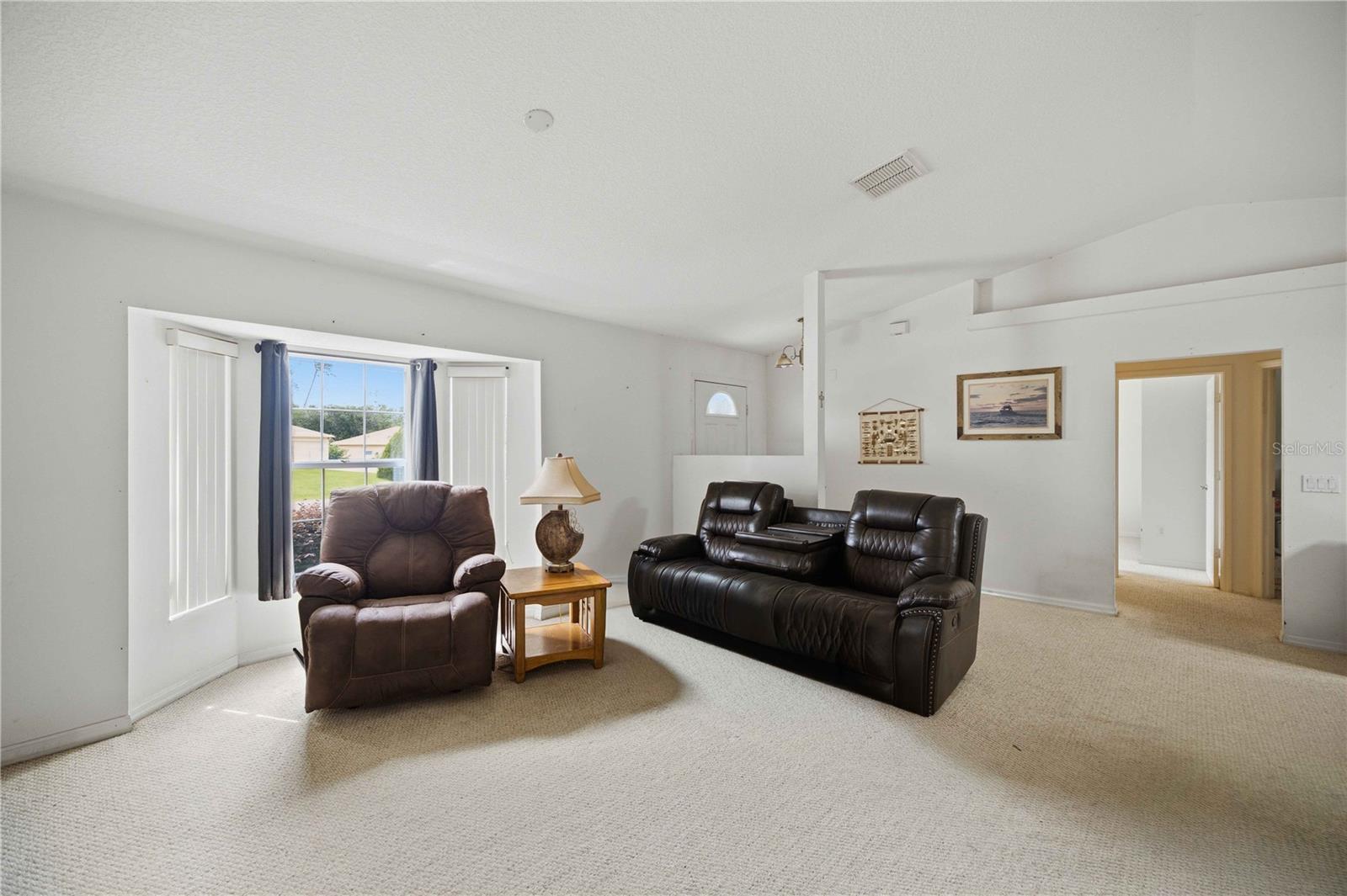MARION OAKS UN 7 - Residential