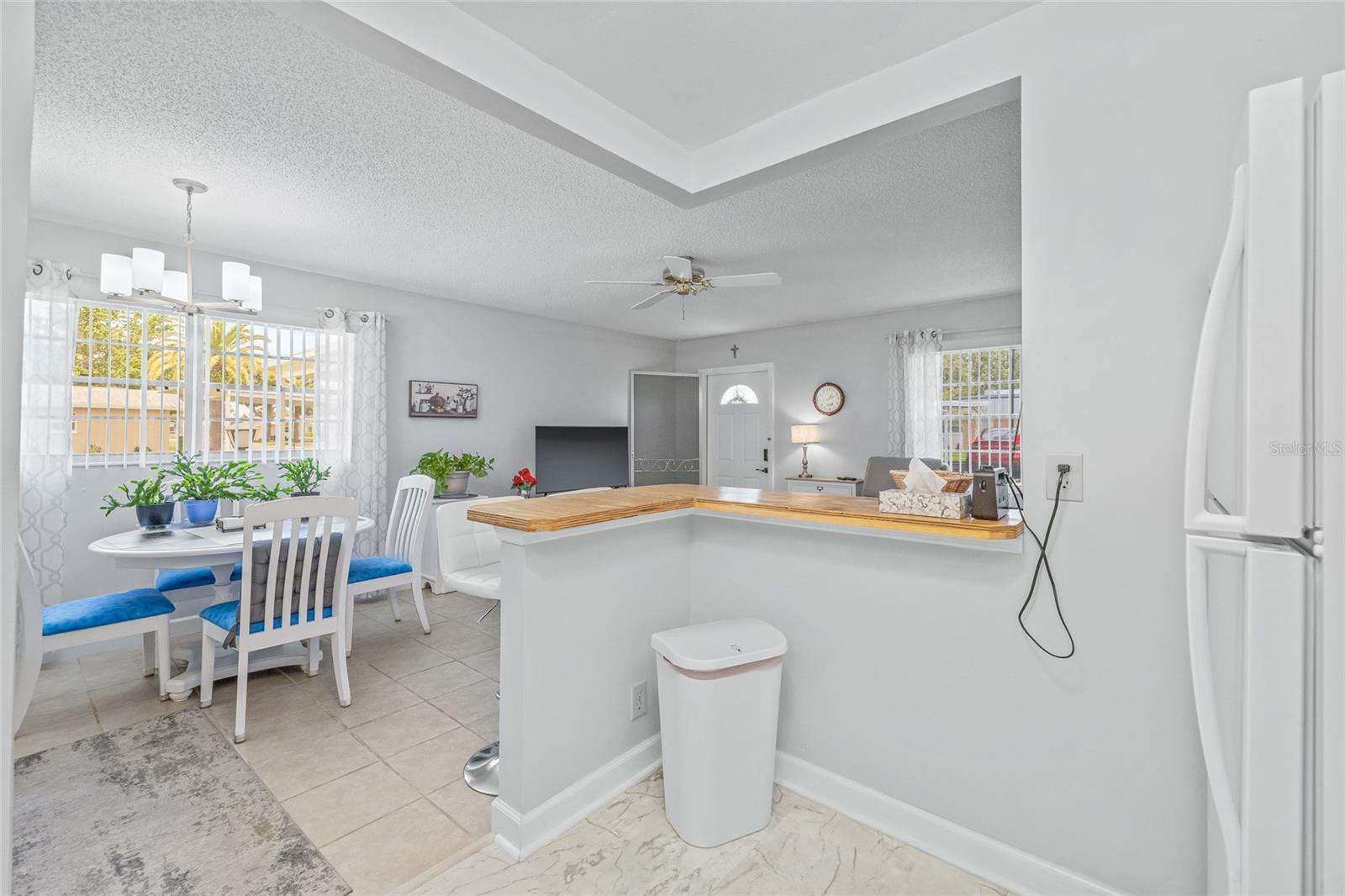 PARADISE POINTE WEST - Residential