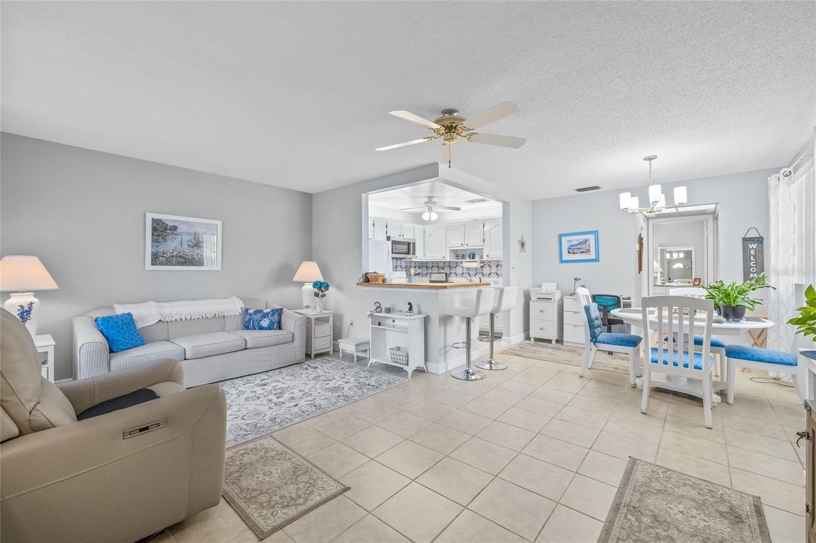 PARADISE POINTE WEST - Residential