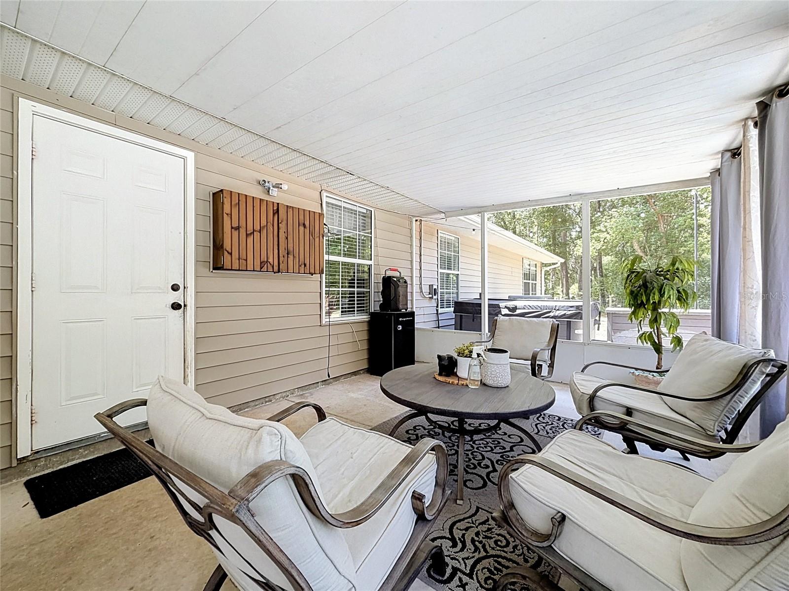 WEIR PARK - Residential